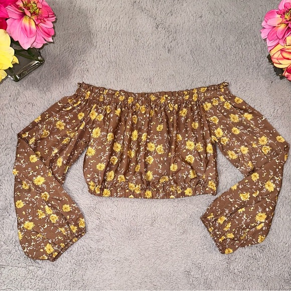 Altar D’state floral off shoulder top - Picture 7 of 14